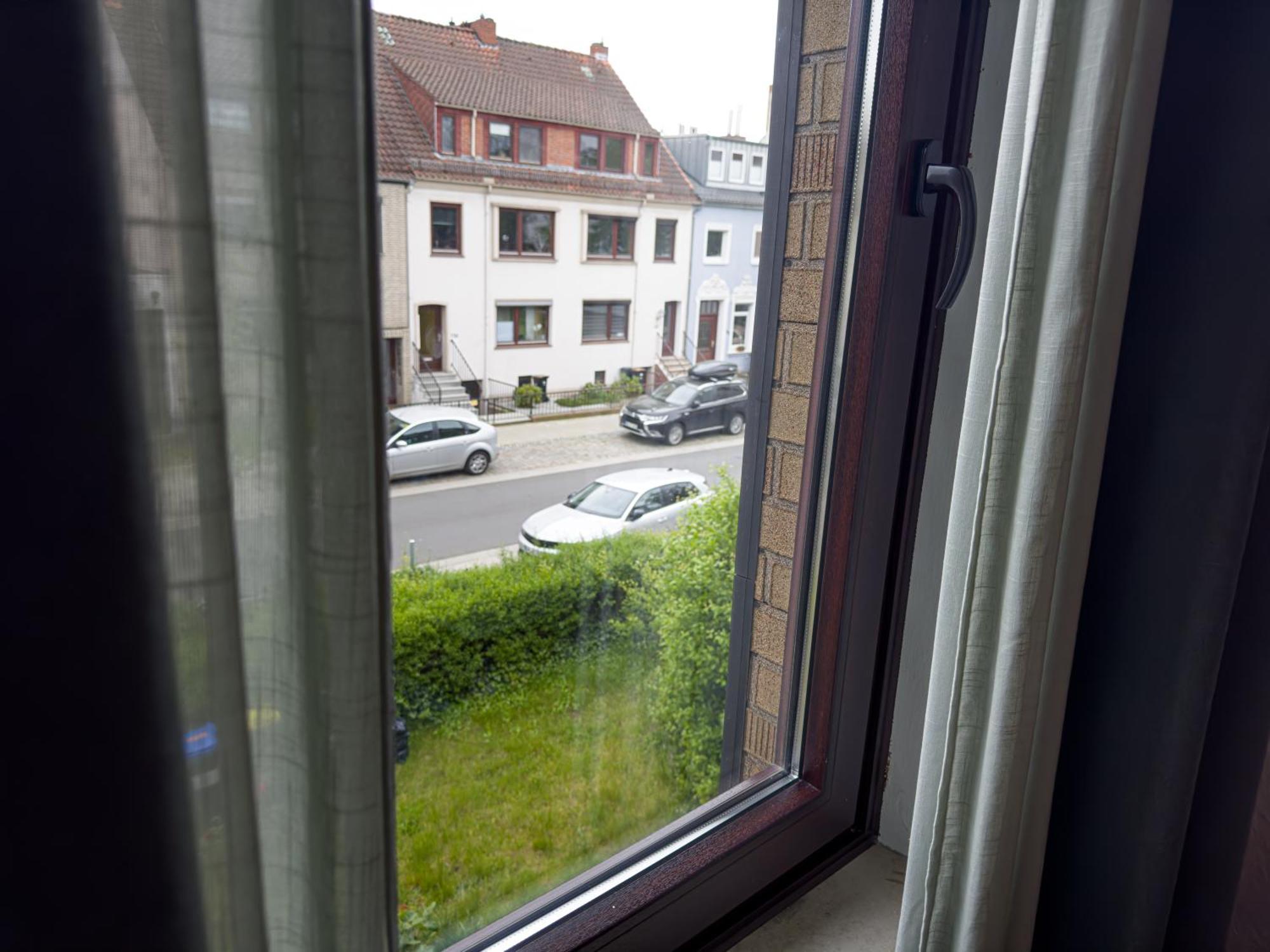 Immostay #8 - Haus Fuer 13 Personen Mit 7 Zimmer - Grosser Garten & Grill, Free Parking, Wlan Bremen Exterior photo